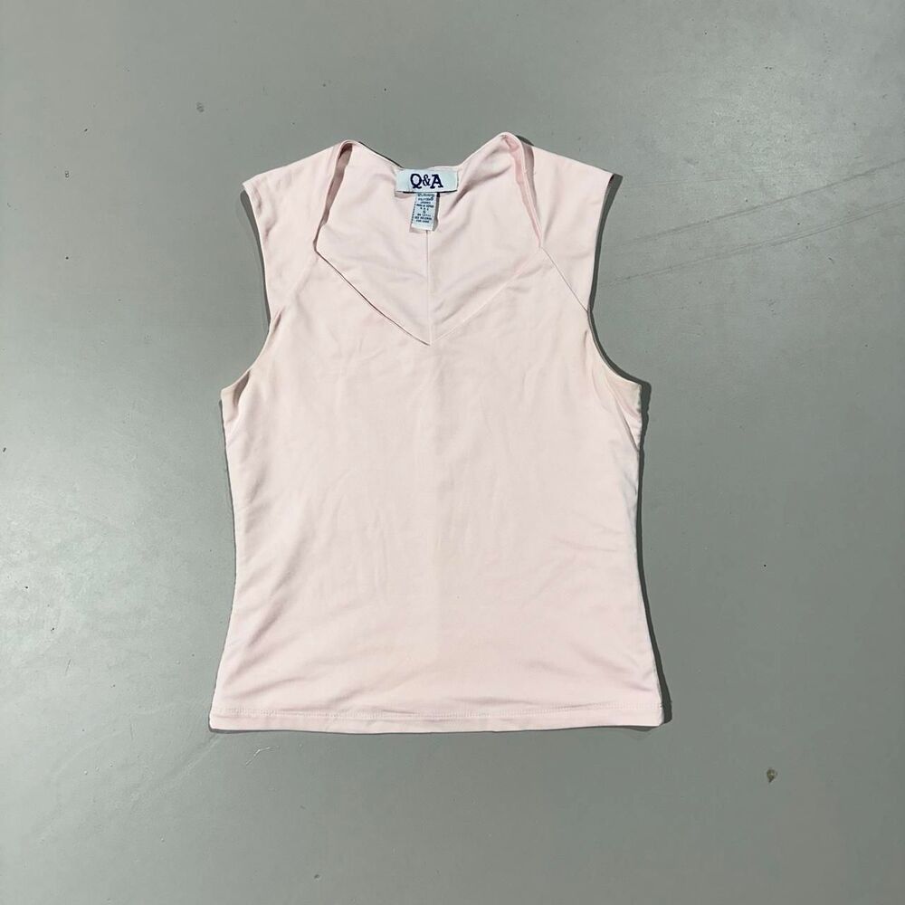 Q&A Women's Small Light Pink V-Neck Top